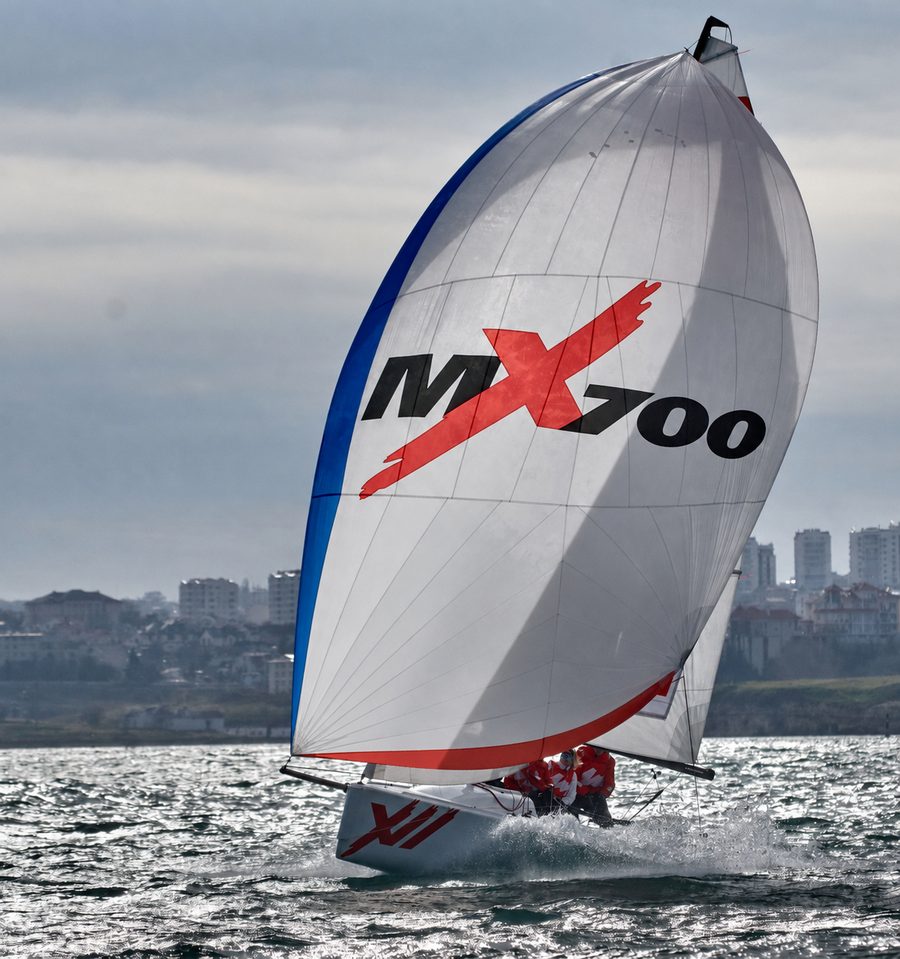 One-design spinnaker